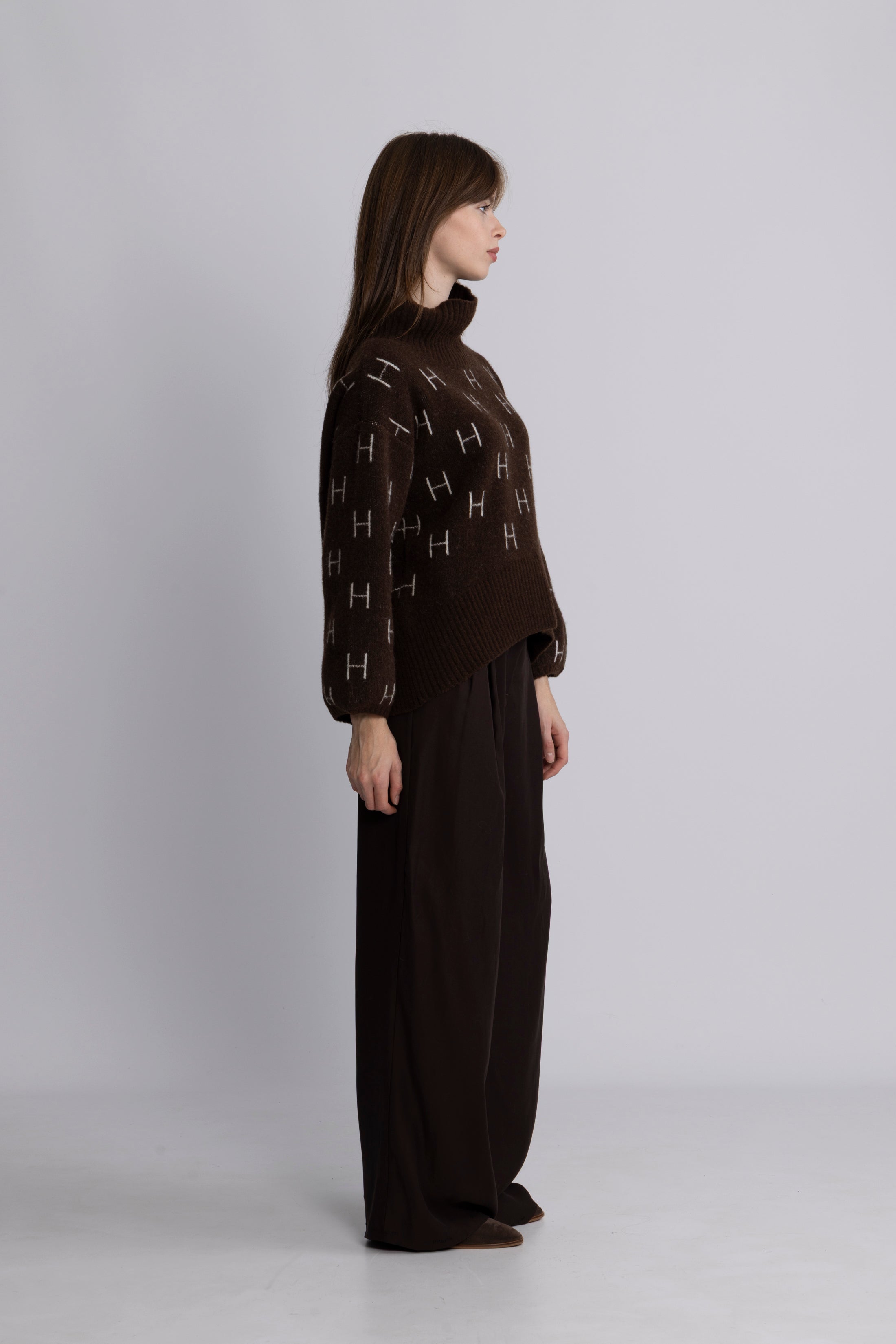 Fam Short Sweater - Dark Earth