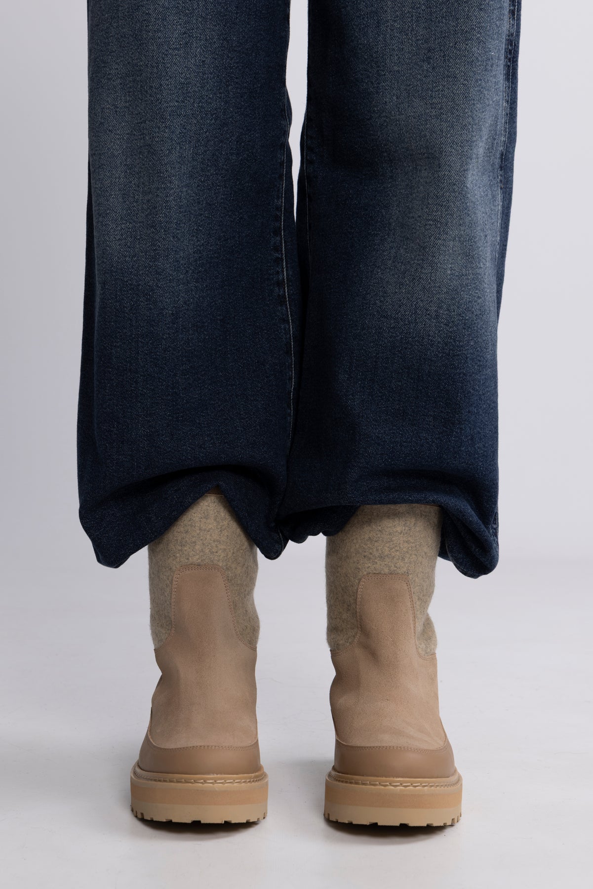 Tag Boot - Golden Beige