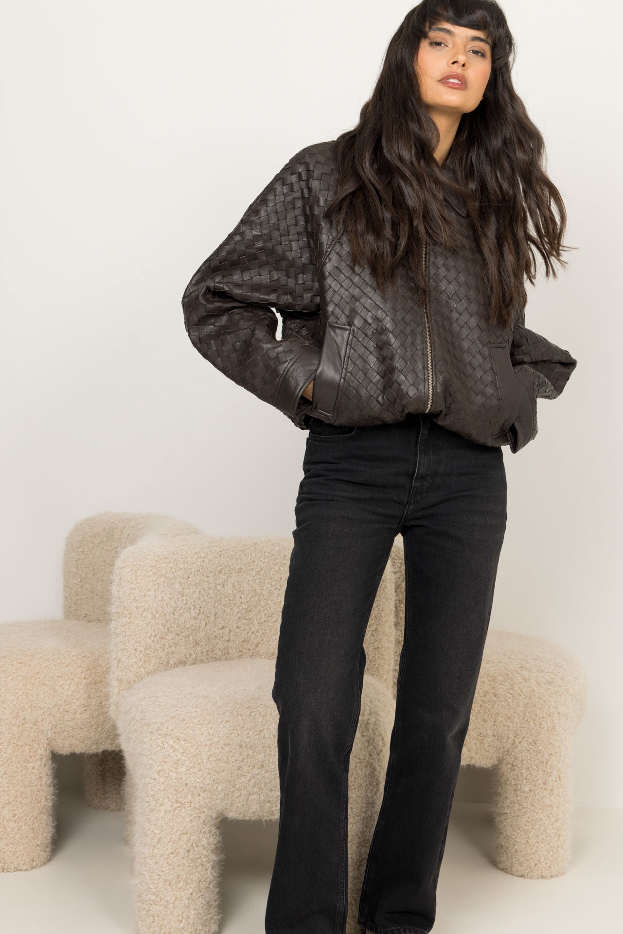 W Regular Jeans - Black Washed