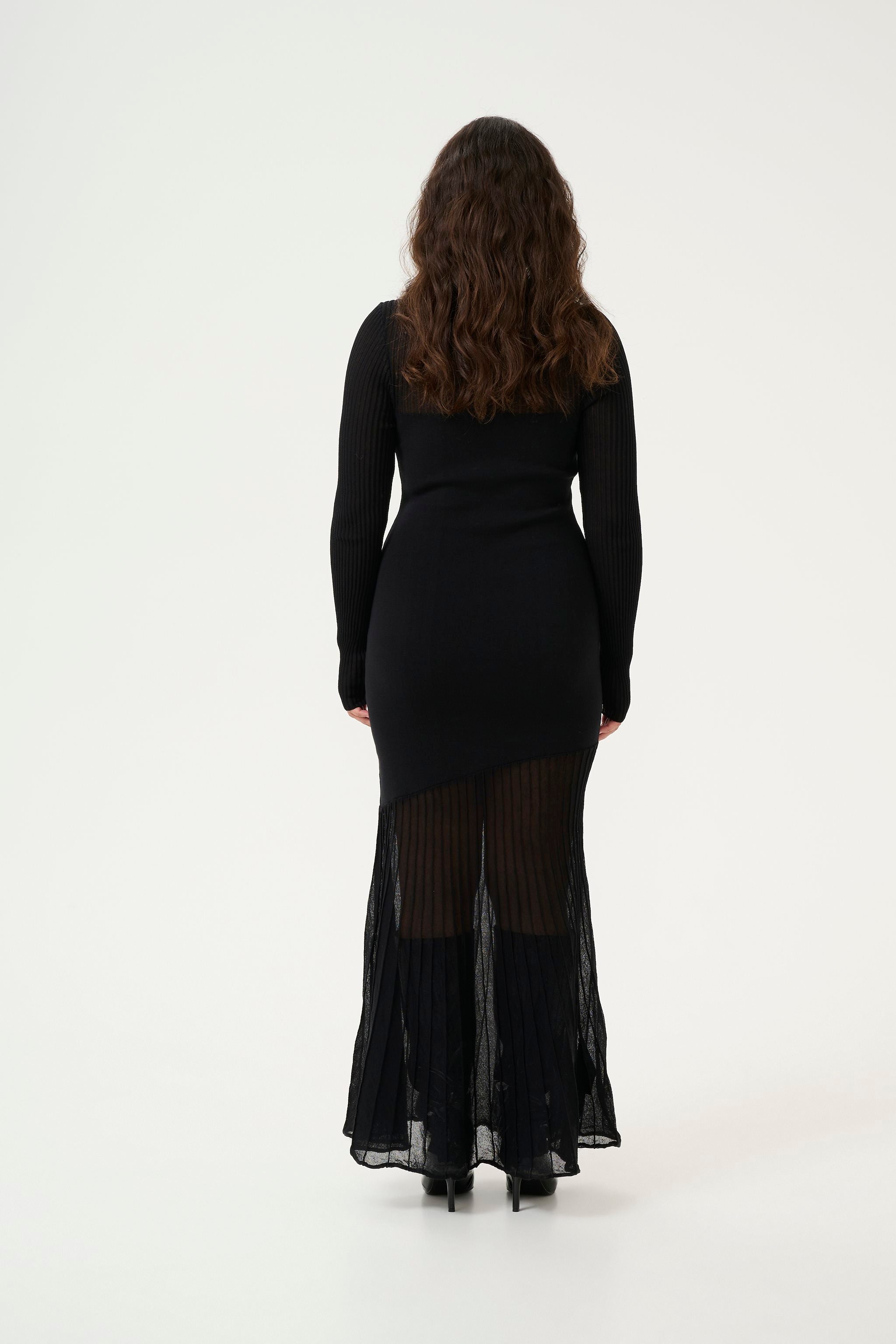 SameaGZ Long Dress - Black