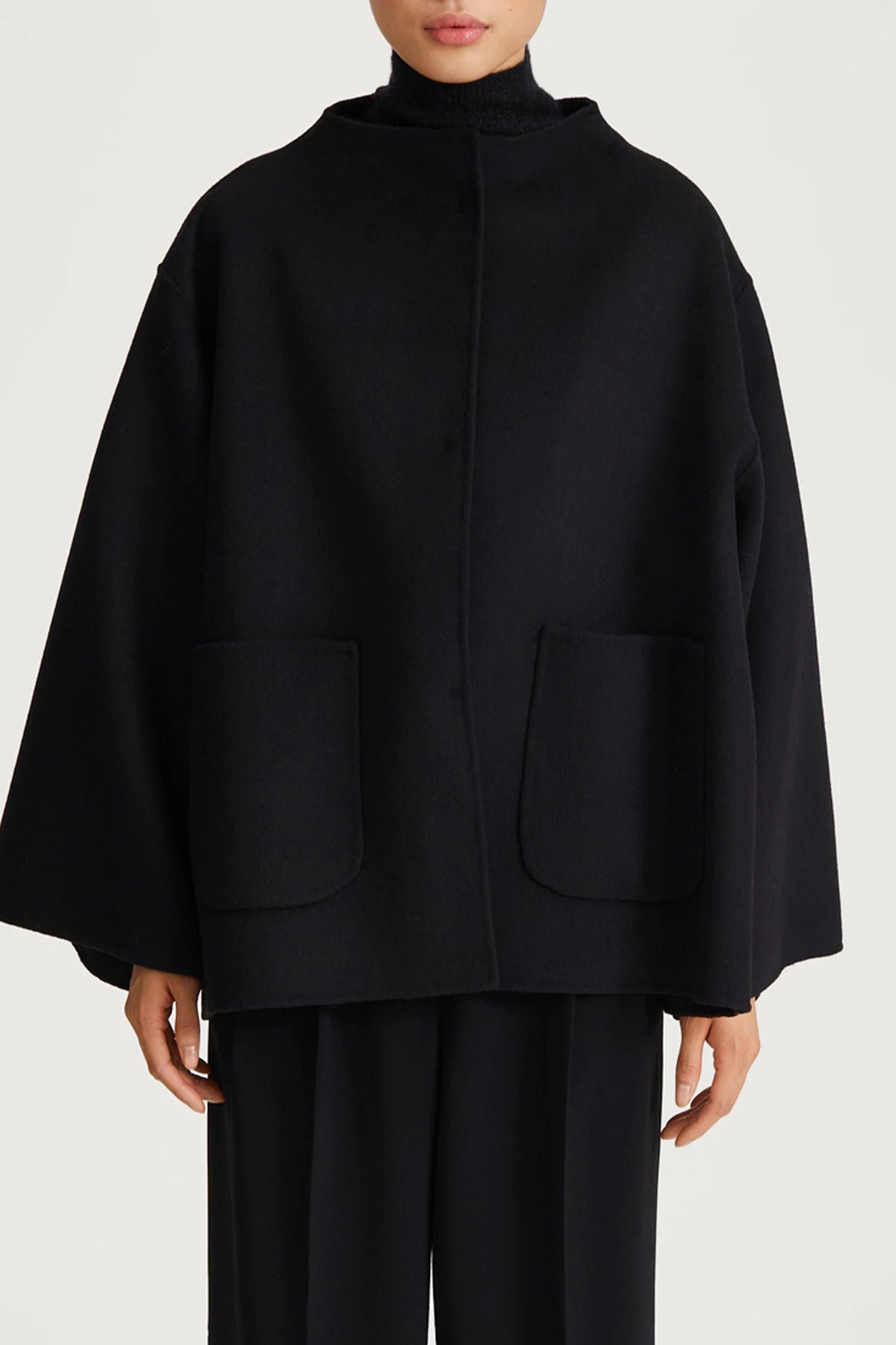 Tritsis W Pockets Jacket - Black