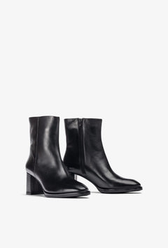 Lebit - Black