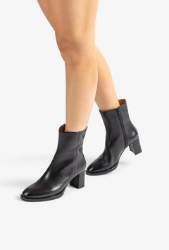 Lebit - Black
