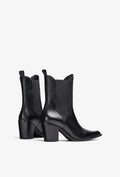 Maeda - Black