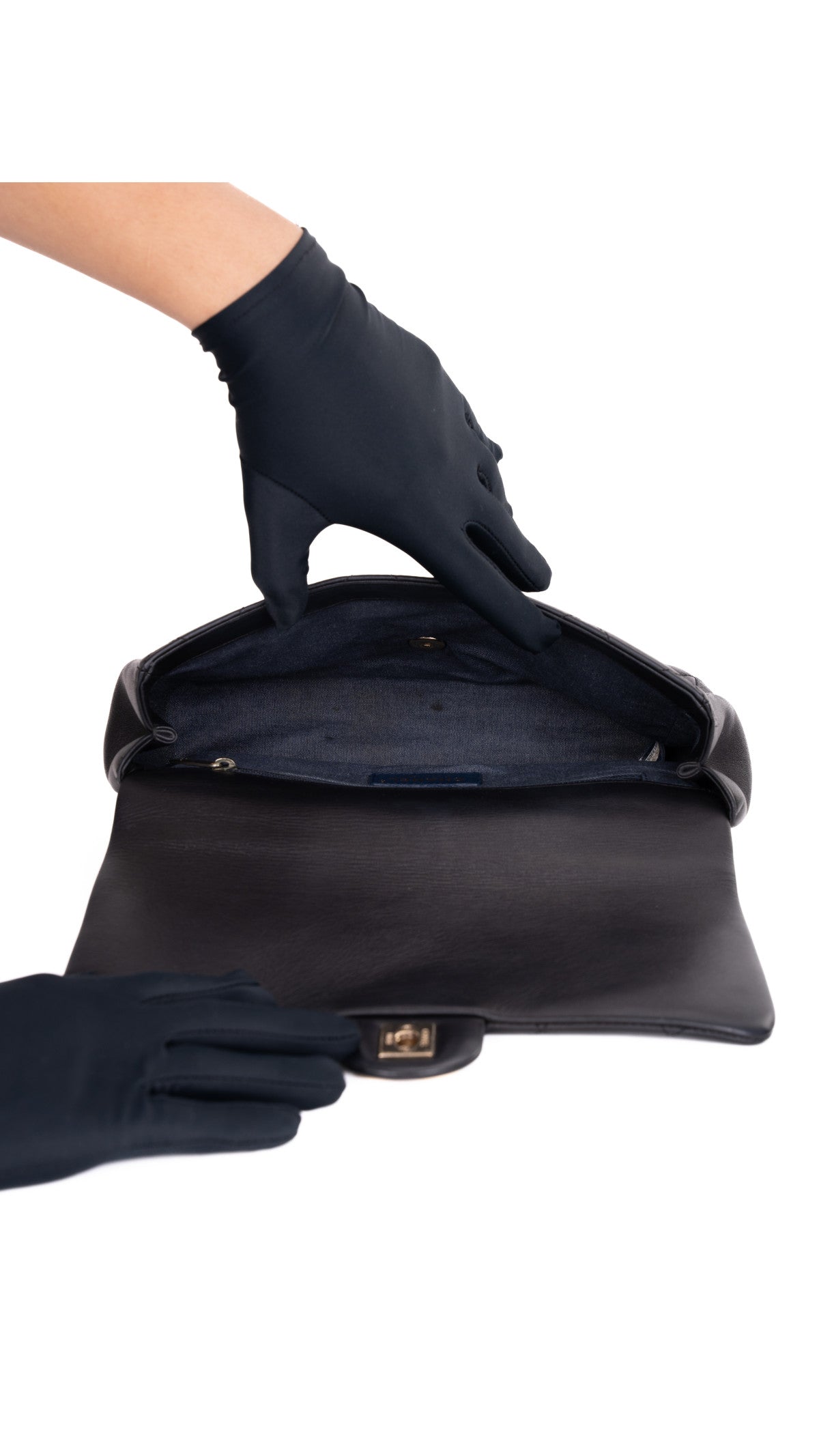 Chanel 19 Flap Bag - Black