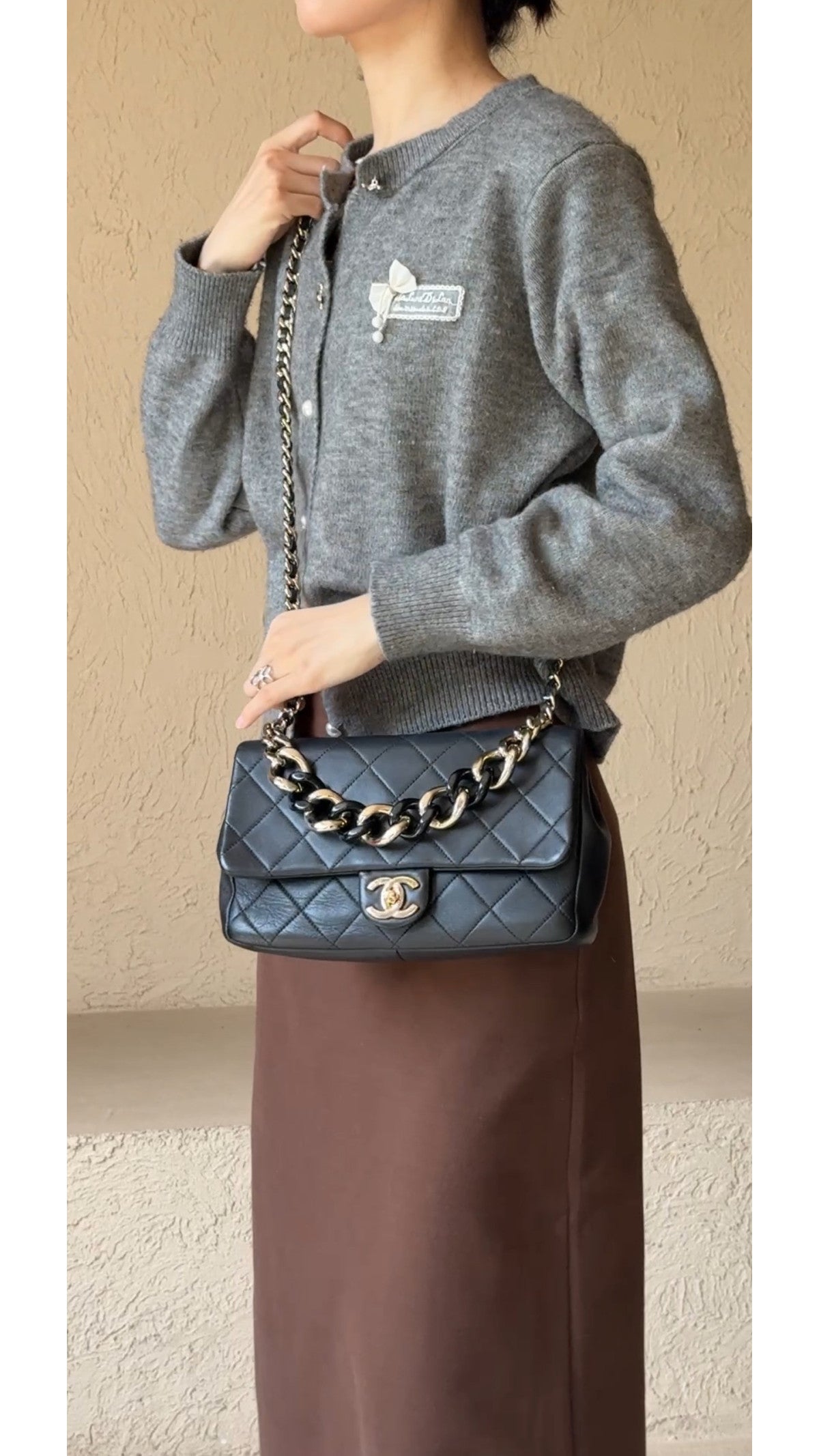 Chanel 19 Flap Bag - Black