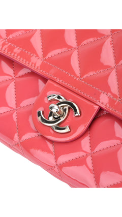 Chanel Classic Single Flap Bag Medium - Pink