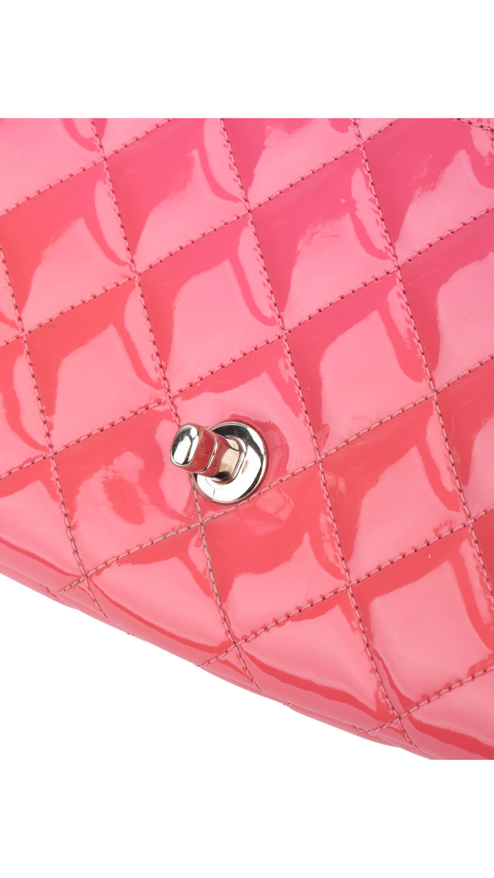 Chanel Classic Single Flap Bag Medium - Pink