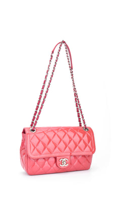 Chanel Classic Single Flap Bag Medium - Pink