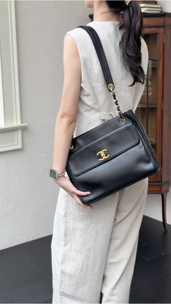 Chanel Tote Bag - Black