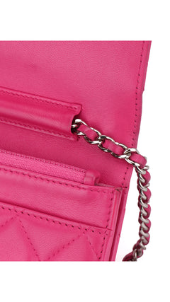 Chanel Wallet On Chain Quilted Flap Bag - Pink