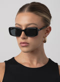 Daisy - Black/Smoke