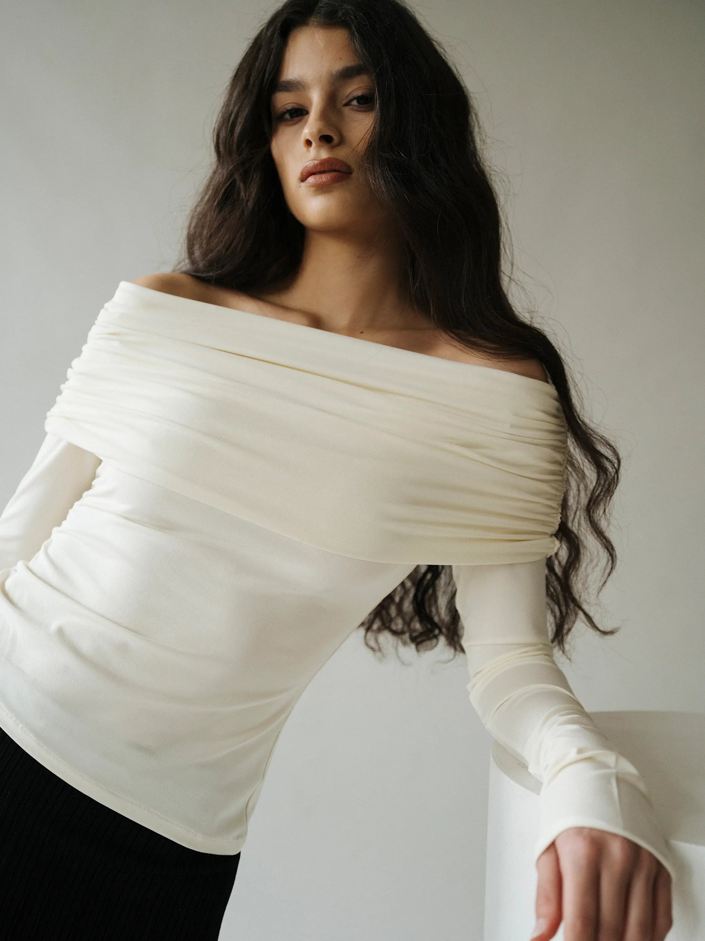Off-Shoulder Top - Offwhite