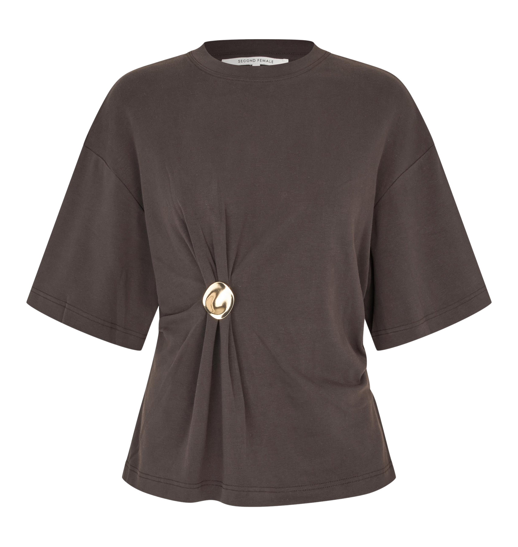 Enora Brooch Tee - Chocolate Torte