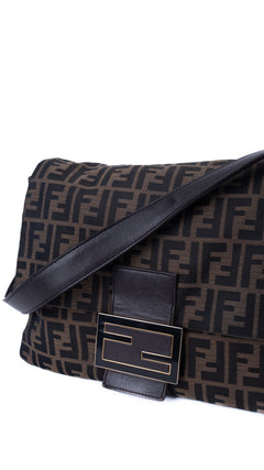Fendi Baguette Shoulder Bag - Brown