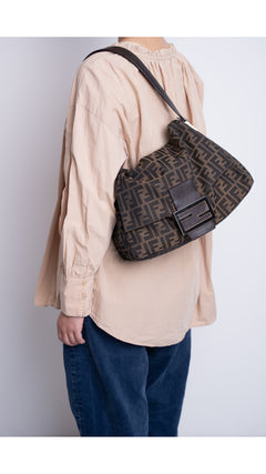 Fendi Baguette Shoulder Bag - Brown