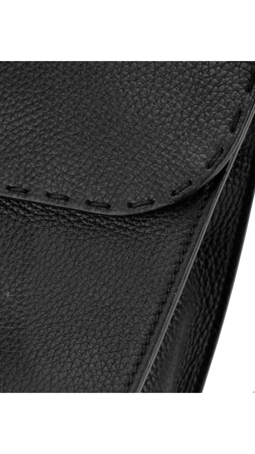 Gucci Gg Marmont Top Handle Bag - Black