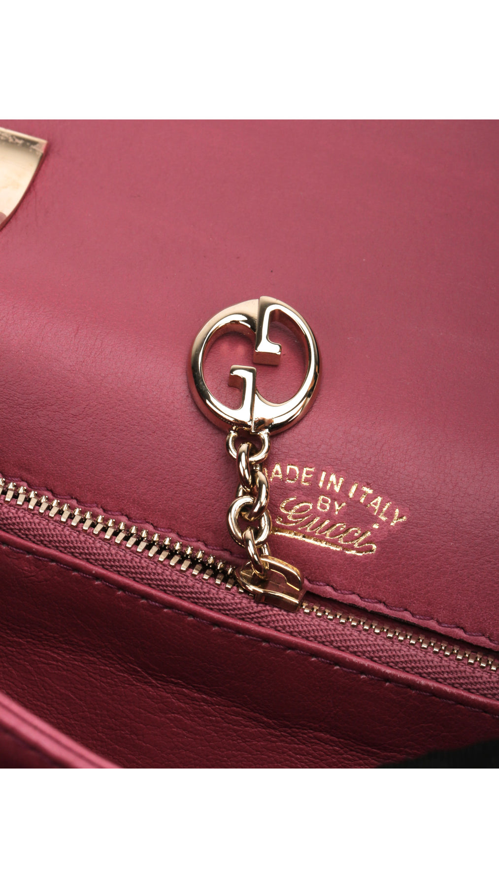 Gucci Gg Mini Shoulder Bag - Red