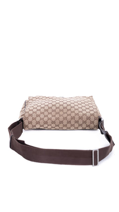 Gucci Gg Supreme Messenger Bag - Beige