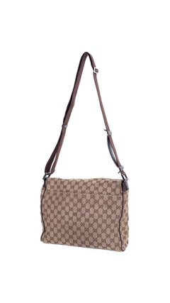 Gucci Gg Supreme Messenger Bag - Beige