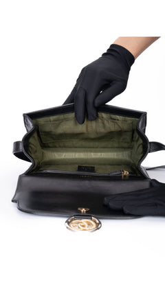 Gucci Logo Plaque Shoulder Bag - Black