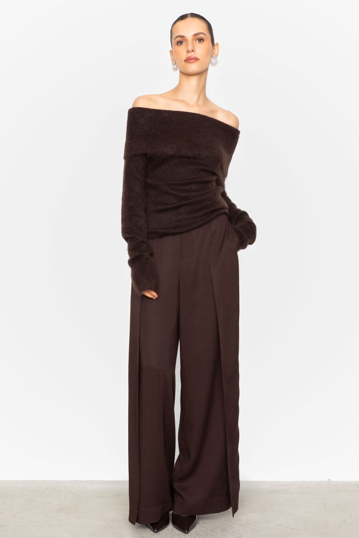 Eliette Off-Shoulder Knit - Dark Brown