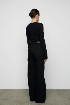 Taylor - Black