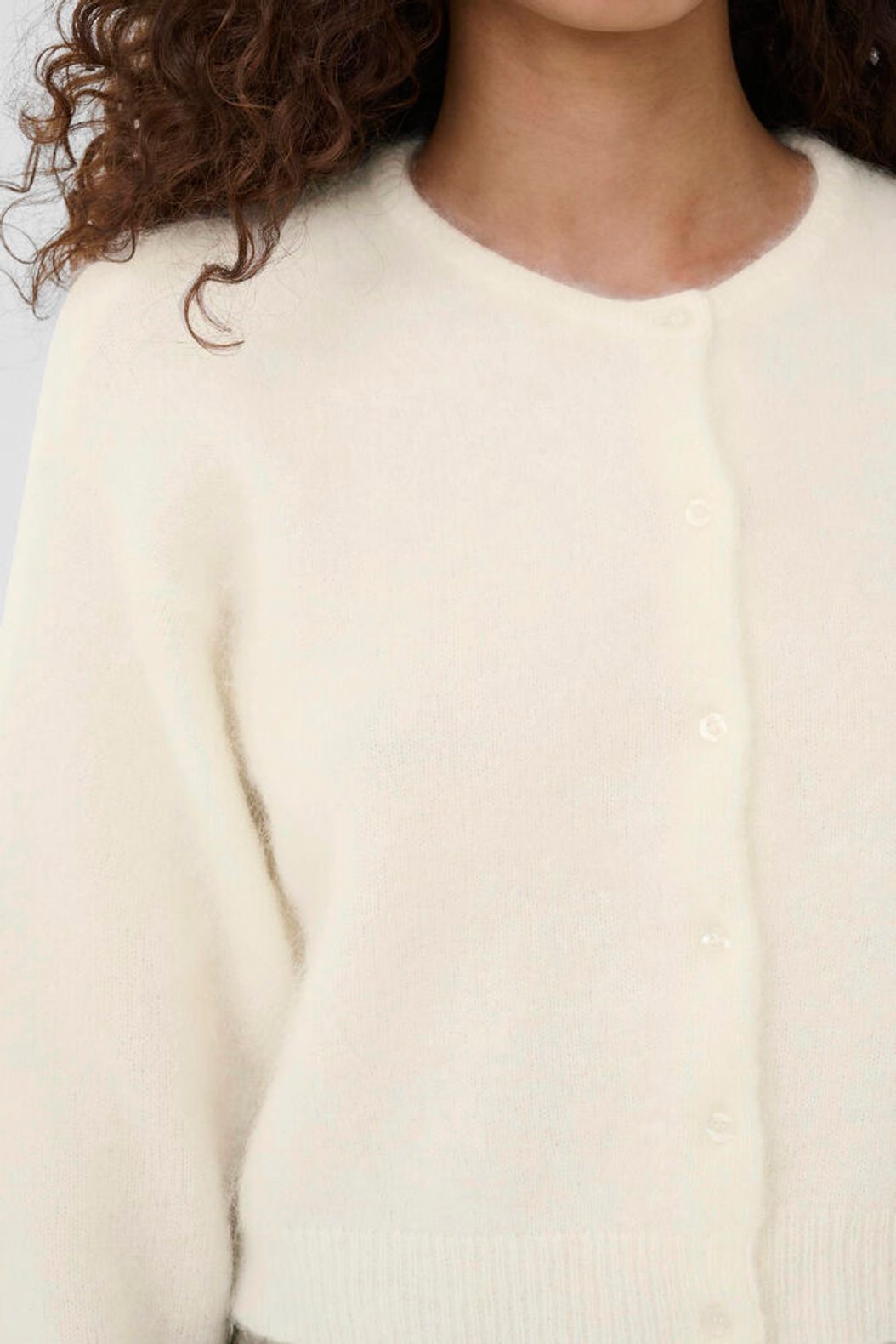 Gzdebbie Cardigan - Ivory