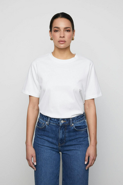 Elo Shoulder Pad Tee - White