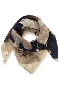 FelisiaPW SC - Dark Navy Leaf Print