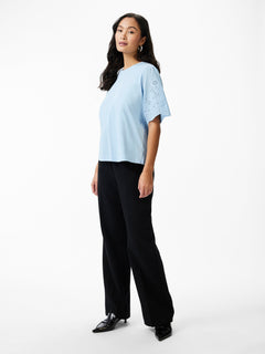 Yaslex Ss Top W. Emb Sleeves S. - Clear Sky