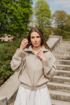 James - Lt Beige