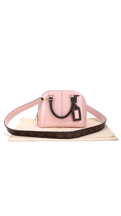 Louis Vuitton Alma Bb Vernis - Pink