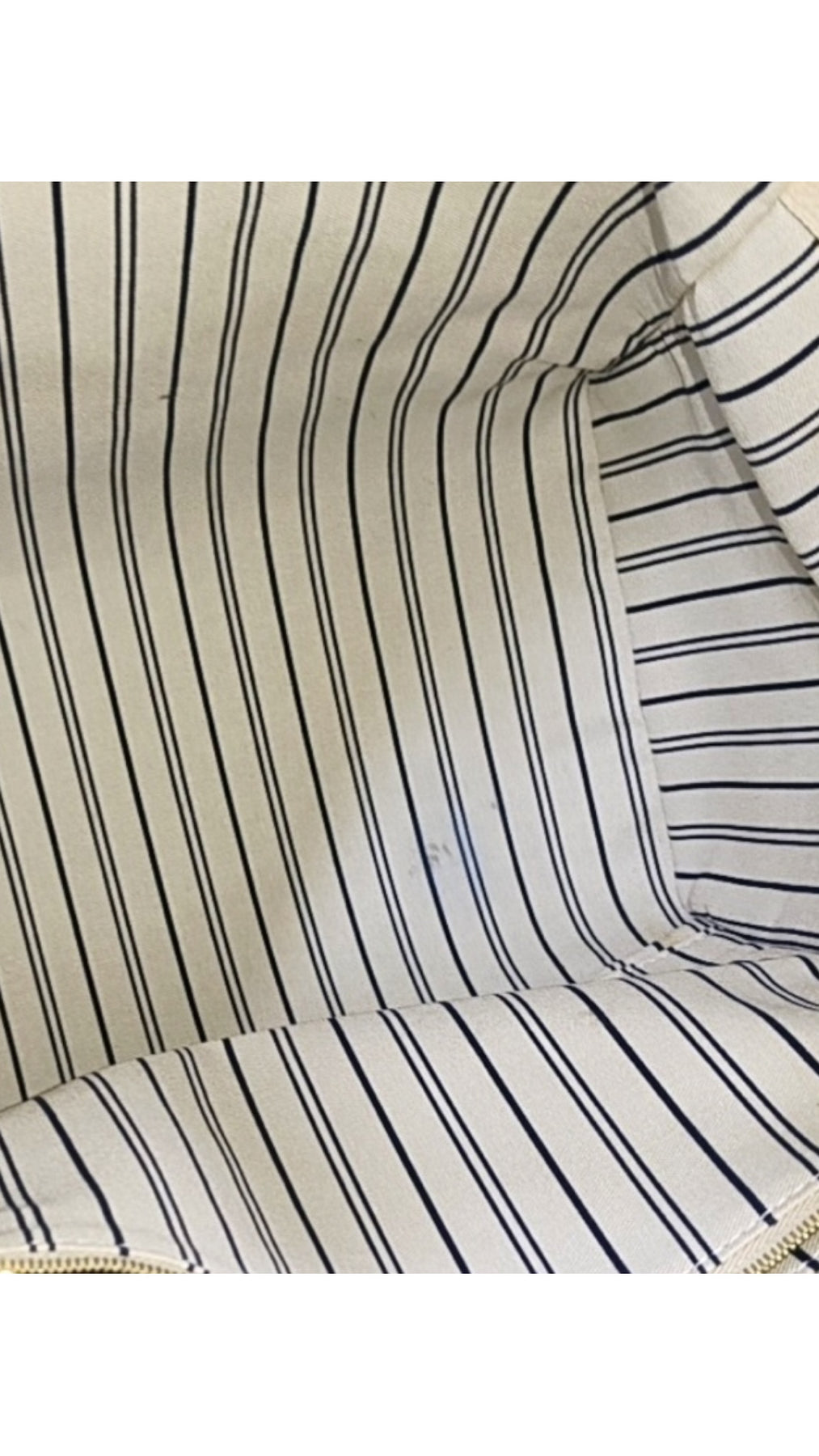 Louis Vuitton Empreinte Lumineuse Tote Bag - Cream