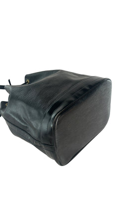Louis Vuitton Epi Noé Gm Bag - Black