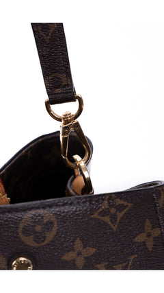 Louis Vuitton Montaigne Gm Monogram - Brown