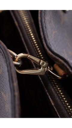 Louis Vuitton Montaigne Gm Monogram - Brown