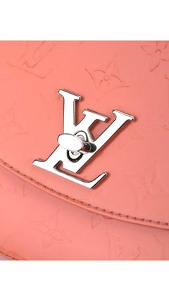 Louis Vuitton Pasadena Patent Shoulder Bag - Orange