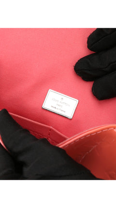 Louis Vuitton Pasadena Patent Shoulder Bag - Orange