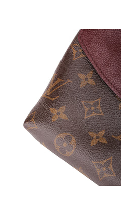 Louis Vuitton Saint Placide Chain Bag - Burgundy