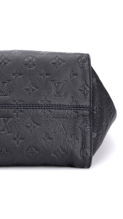 Louis Vuitton Tote Bag I Monogram - Black