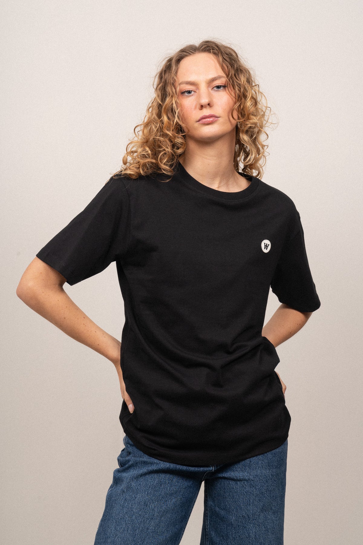 Ace Badge T-Shirt - Black