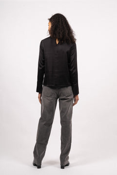 Ivy LS Satin Top B - Black
