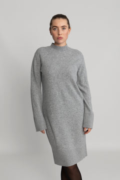 Yasemilie Ls Funnel Knit Dress - Light Grey Melange