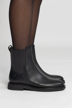 T Gore Chelsea Boot - Perfect Black