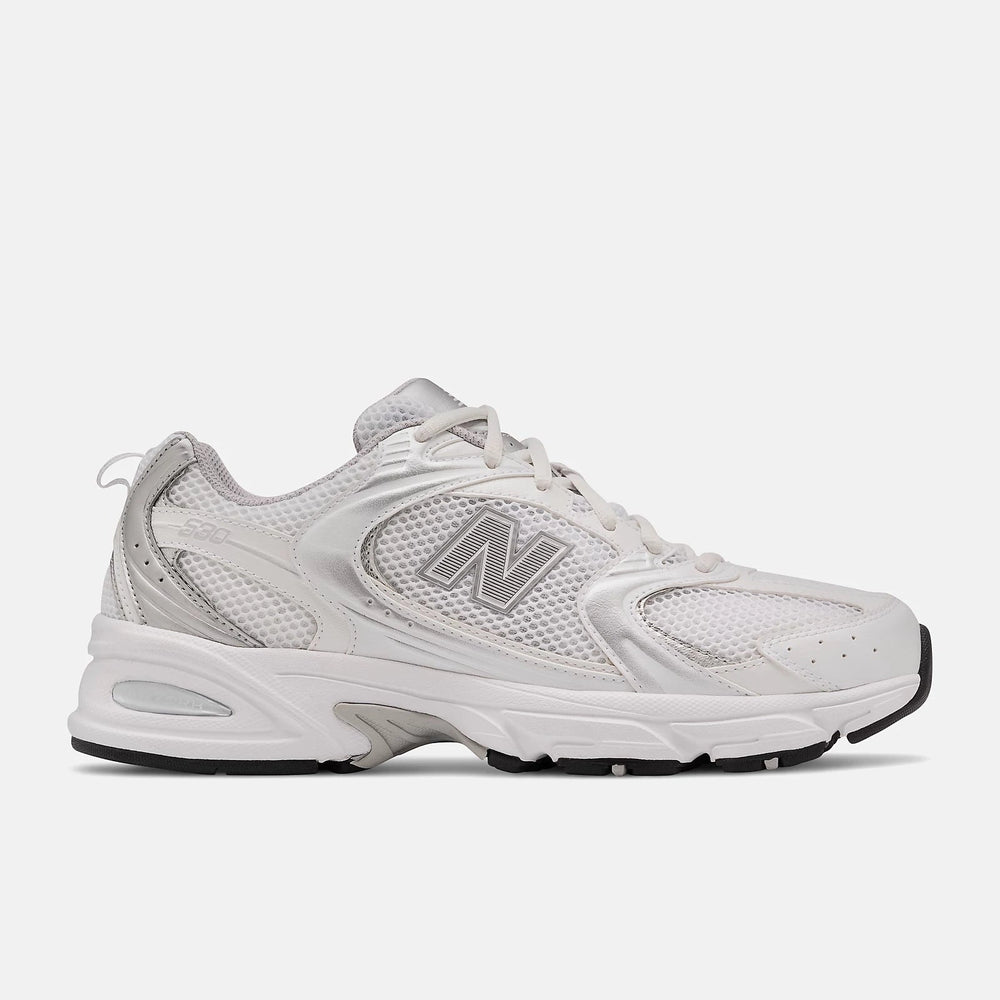 530 - White with Silver Metallic MR530EMA