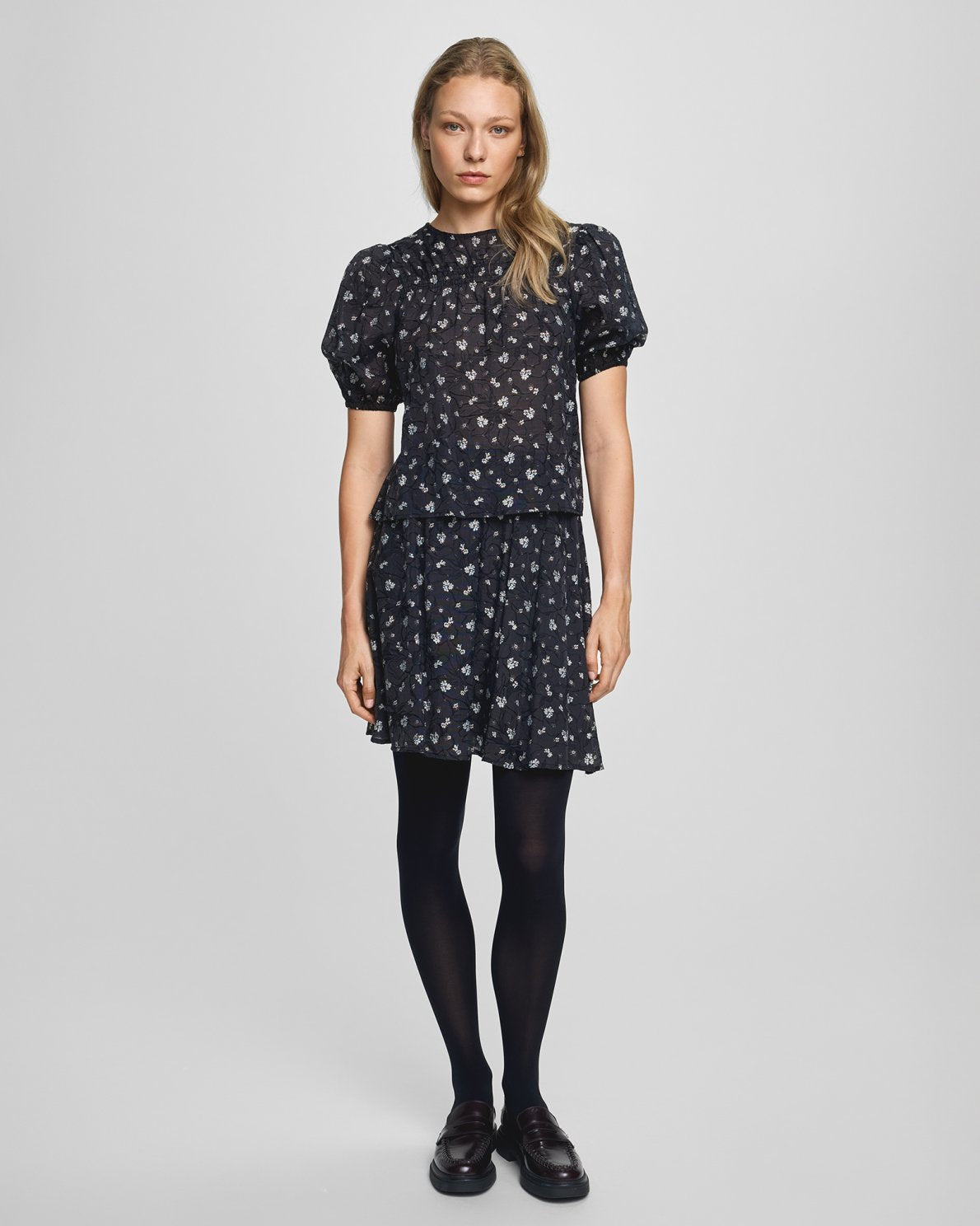 Nancy Skirt Aop - Egret Flower