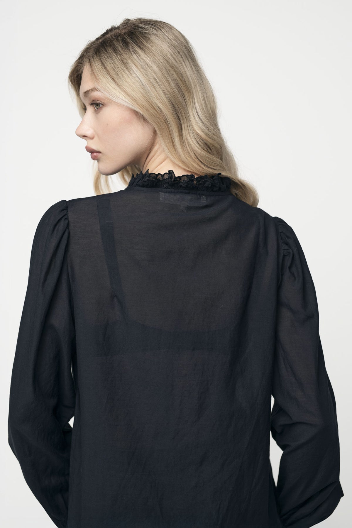 Olivia - Black