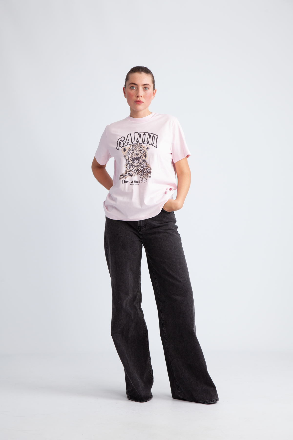 Ganni - T-skjorter & topper - Basic Jersey Leopard Relaxed T Ganni - T-skjorter & topper - Basic Jersey Leopard Relaxed T