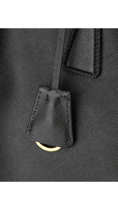 Prada Saffiano Lux Shoulder Bag Small - Black